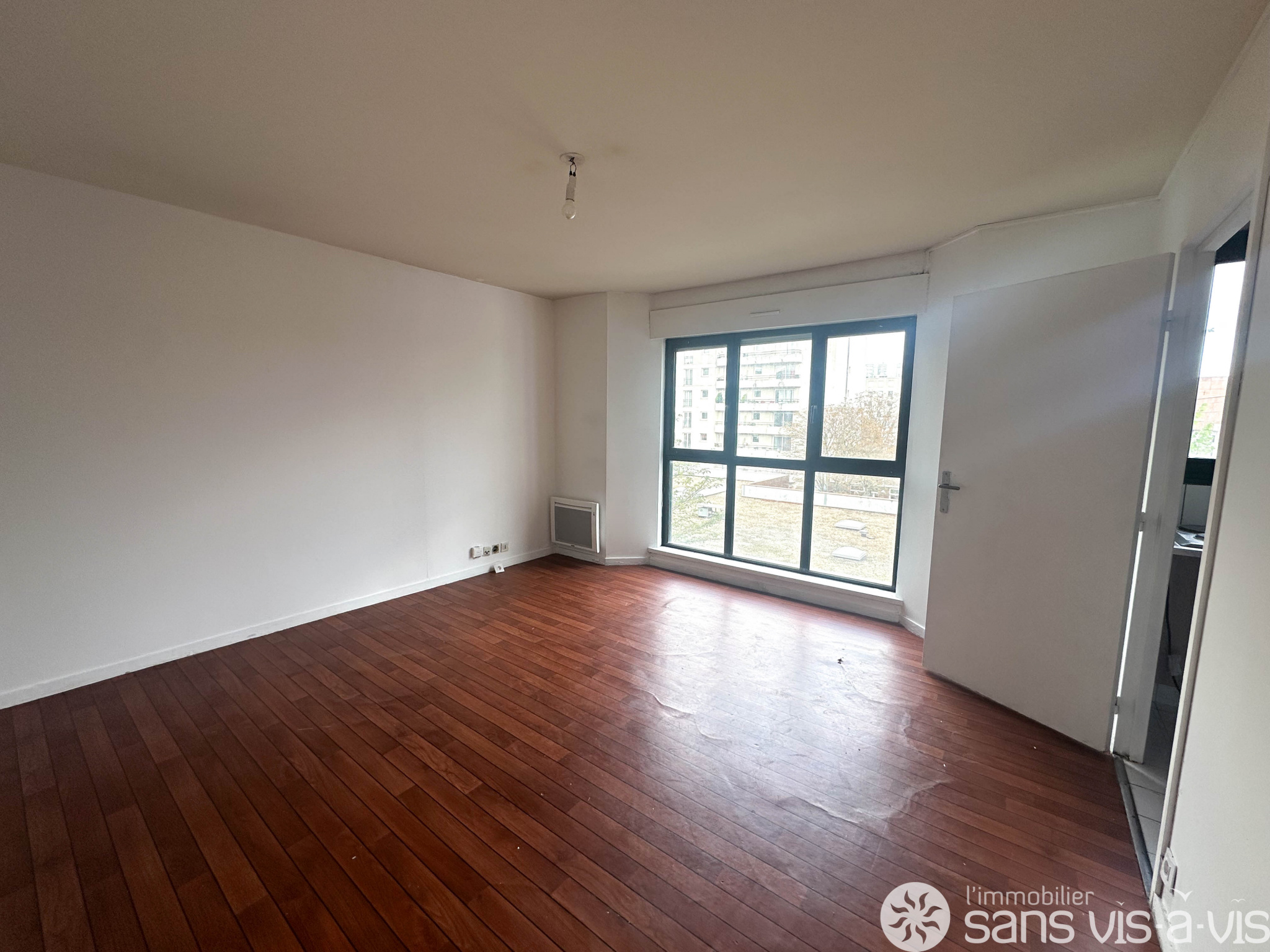 Vente Appartement 35m² 1 Pièce à Courbevoie (92400) - Sans Vis A Vis